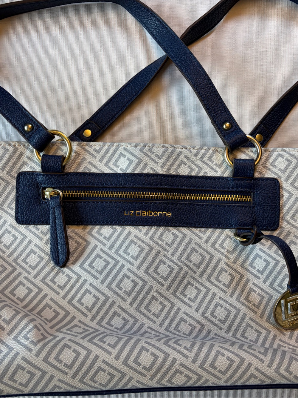 Navy and Ivory Patterned hand Bag -vintage Liz Claiborne
